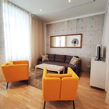 Bright Apartment Mariahilf Vienna Exterior photo